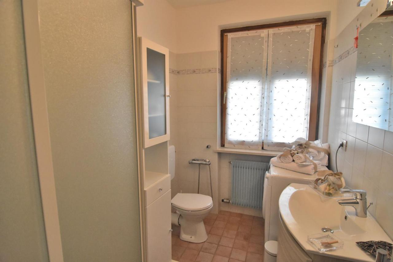 Appartamento Da Romina Con Parcheggio Gratuito Sanzeno Exterior foto